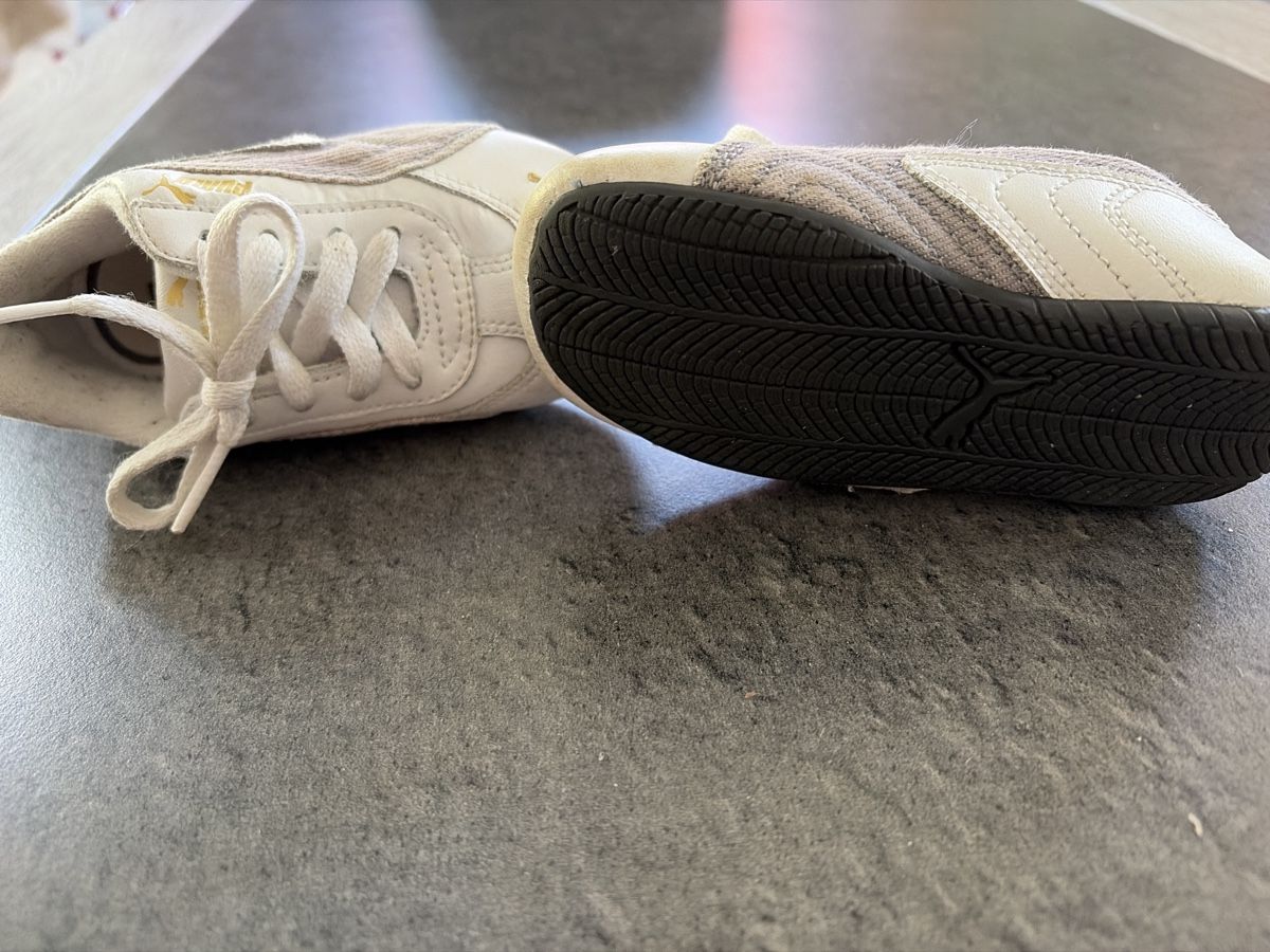Puma Scarpe per ragazzi: Chaussures Puma bébé, taille 22 – Usato da Liddes venduto da Couik 2