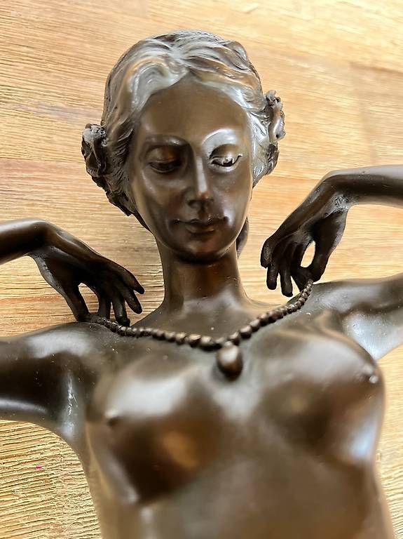 Sculture & Statue: Statue: Nu de Paul Ponsard - Le Nouveau Collier – Usato da Pensier venduto da motofan99 3