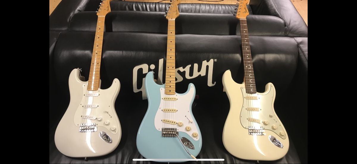 Fender Strumenti musicali: Drei Fender Stratocaster Wie Neu – Nuovo (secondo la descrizione) da Winterthur venduto da luc_y6jl
