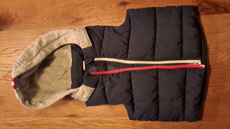 Gilet Weste blau abnehmbare Kapuze warm Gr. 68
