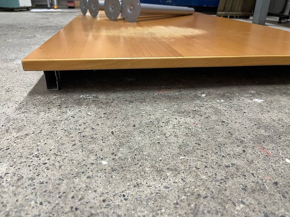 Schreibtische: Ikea Schreibtisch 160 x 80 – Gebraucht aus Wettingen von mo_5430 4