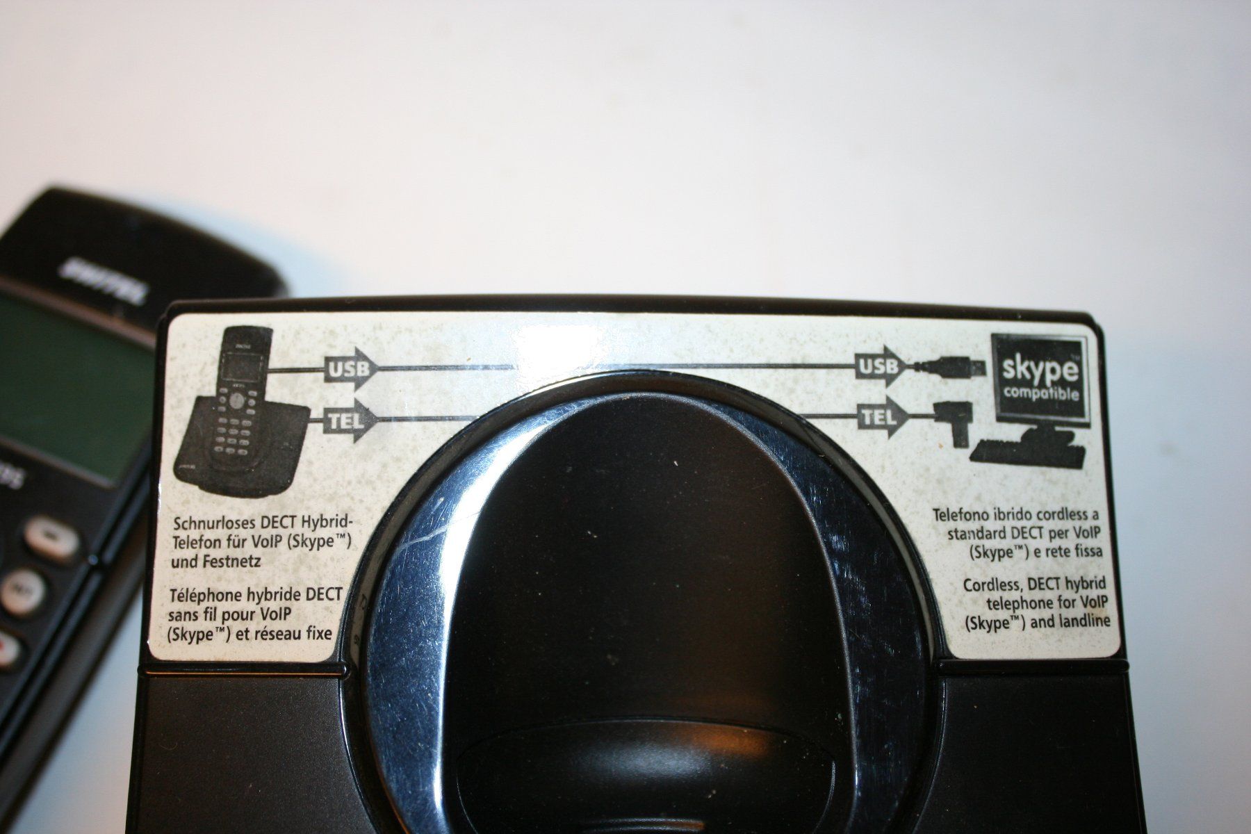 Telefone: DECT Telefone Switel DCIP495 und Tele2 – Gebraucht aus Hinwil von ilon13 3