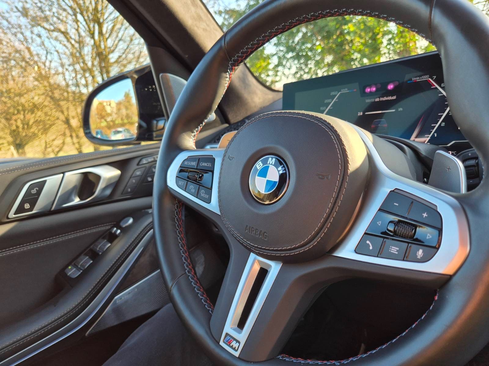 BMW Autos: BMW x7 – Gebraucht aus Luzern von SwissCars-Luzern 3