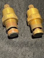 2 KWC Ventiloberteile Messing gebraucht guter Zustand