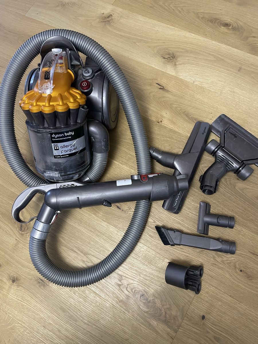 Dyson Aspirateurs & Accessoires: Dyson  – D'occasion à Marin-Épagnier par sturza 1