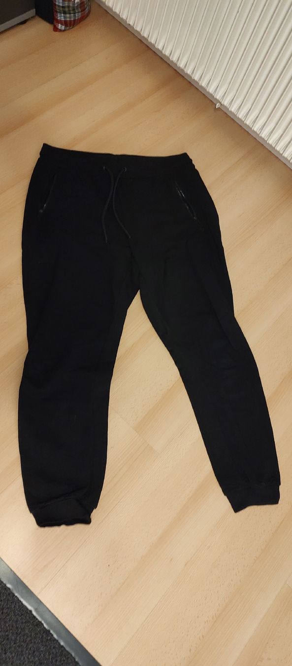 C&A Pantaloni: Trauerhose Damen  – Usato da Grenchen venduto da car_qq2t