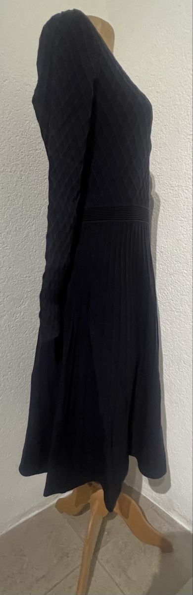 Hugo Boss Vestiti: Robe Boss, Taille M – Usato da St-Pierre-Clages venduto da ste_xk6p 3