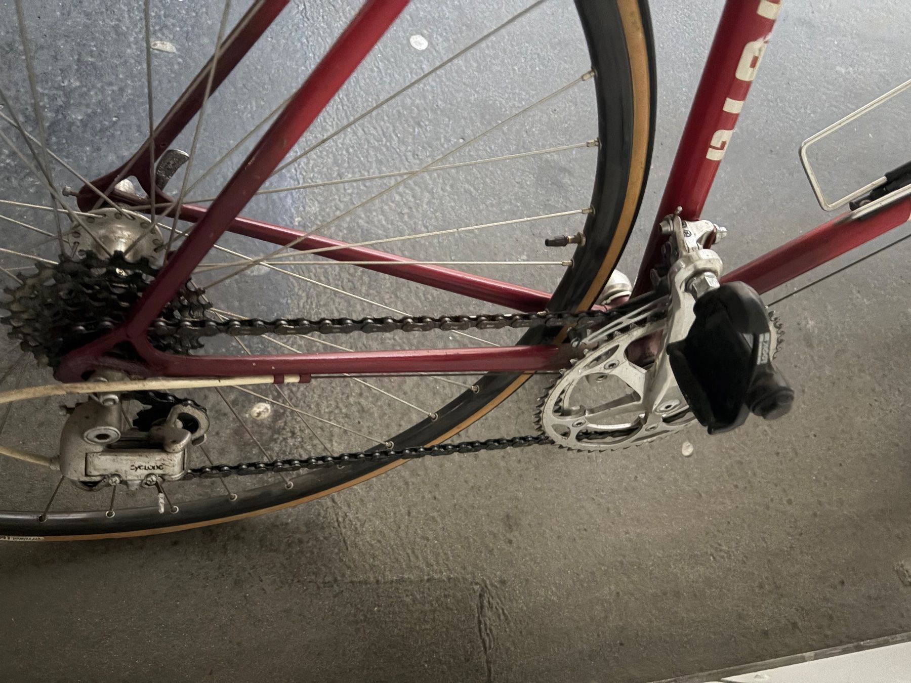 Mondia Velos: Rennvelo Mondia – Gebraucht aus Zürich von una.pauni