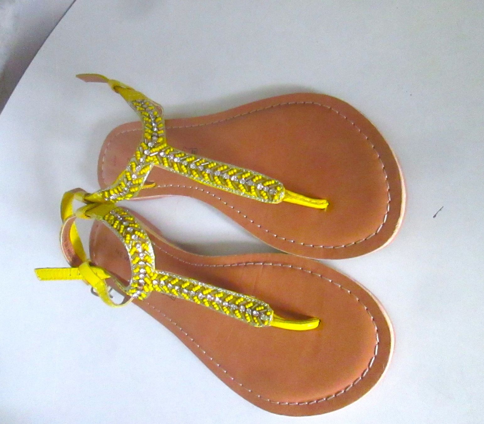 New Look Damenschuhe: New Look Flip-Flops, Nummer 37, Leder – Gebraucht aus Sementina von babucia