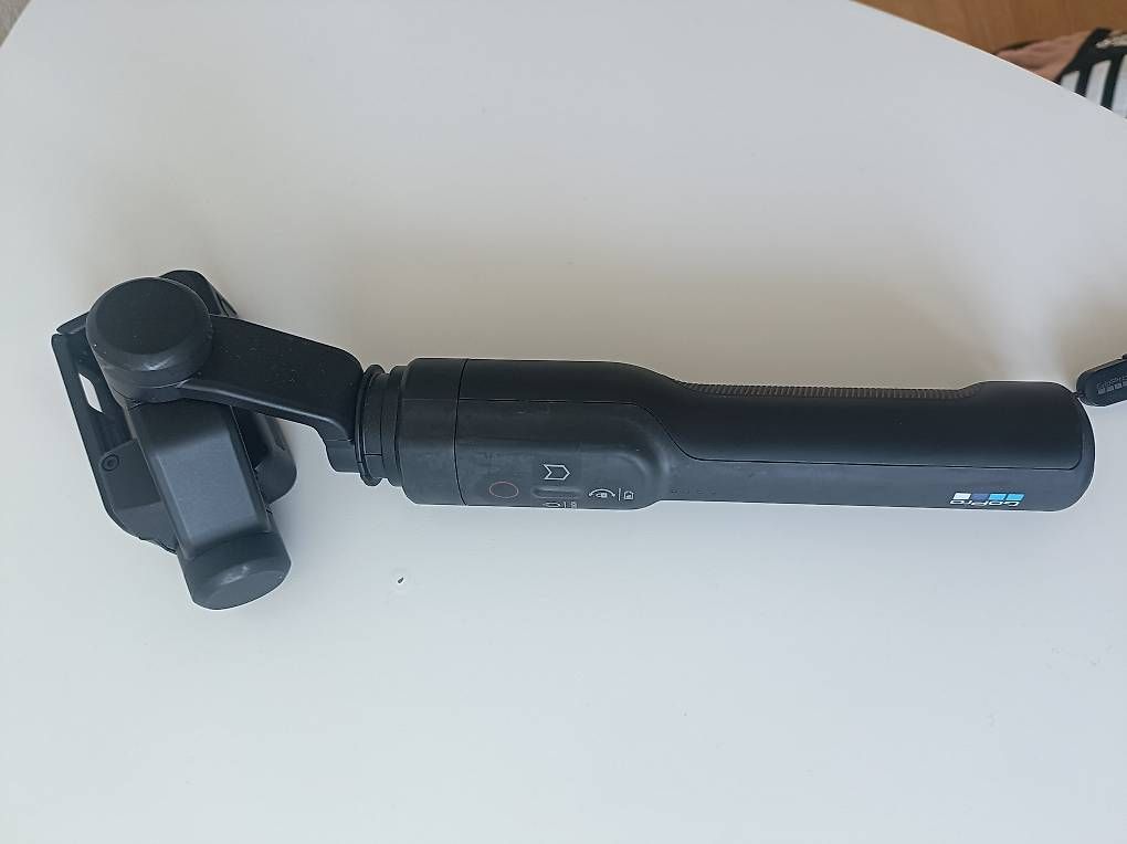 Action Cam: GoPro Karma Grip Stabilisator. – Usato da Heimberg venduto da Bombele