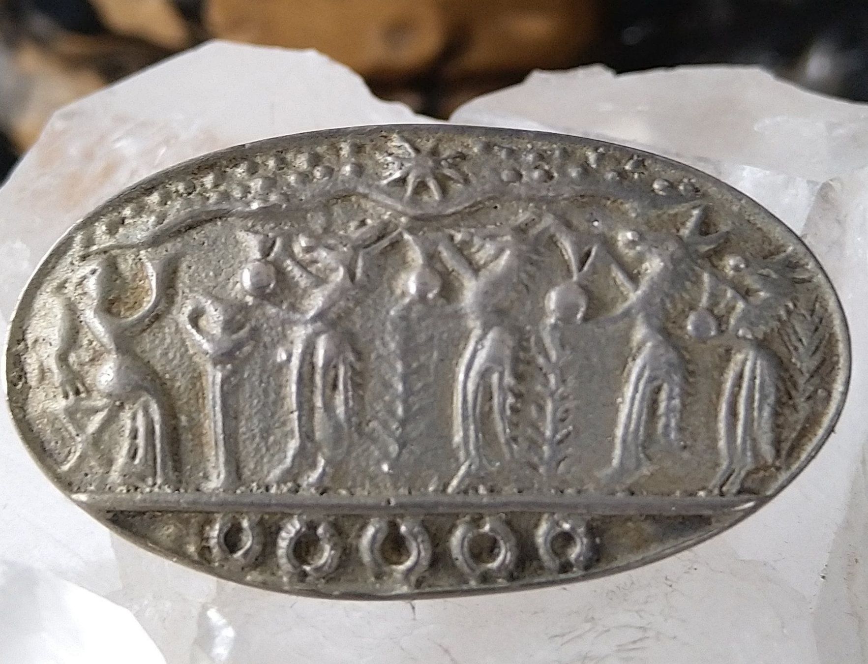 Spille & Fermagli: ANUBIS RELIEF BROSCHE IN 800 925 SILBER – Usato da Romanshorn venduto da BoutiqueA
