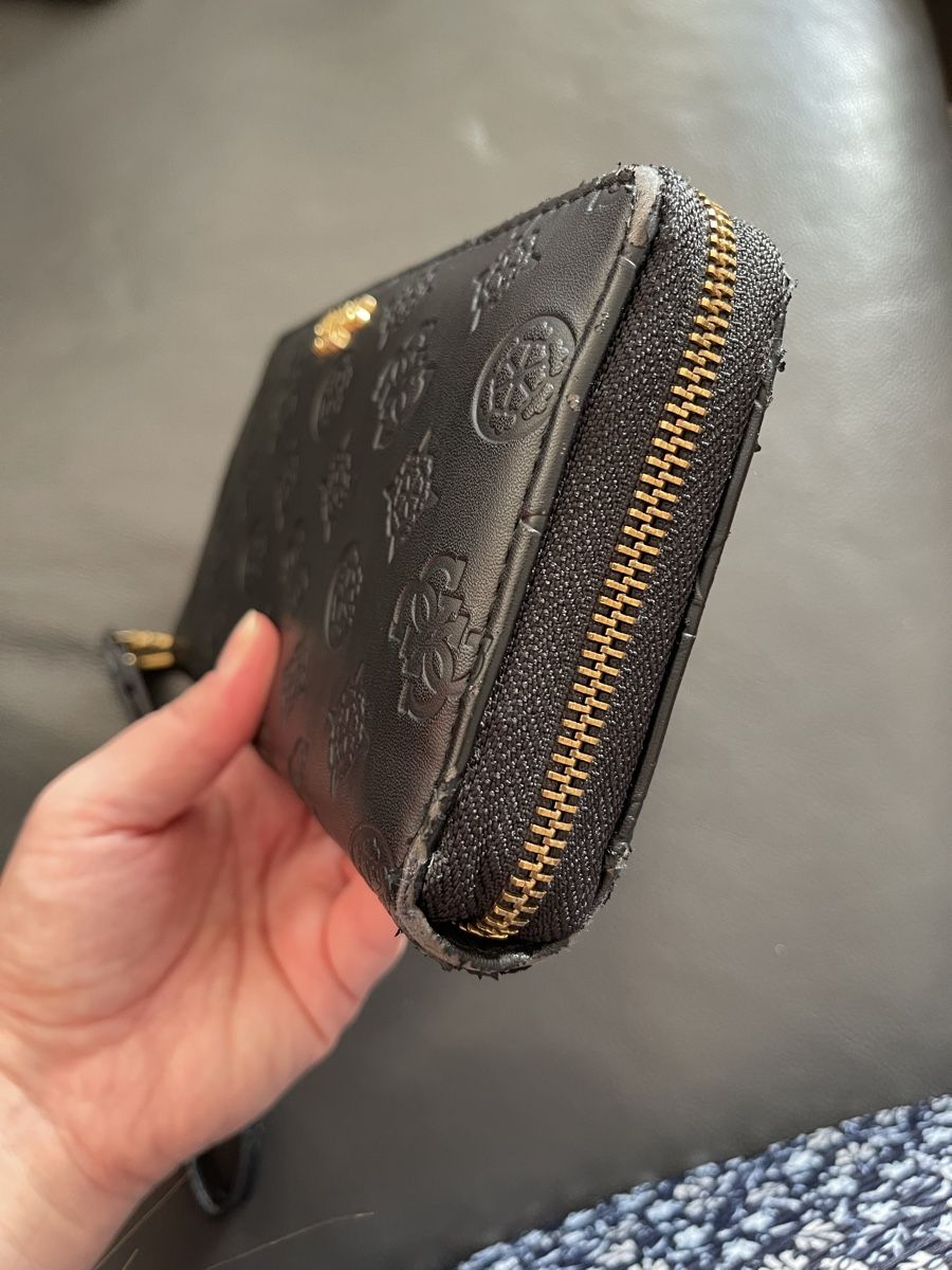Guess Portamonete: Portafoglio Guess – Usato da Winterthur venduto da Je_hope 2