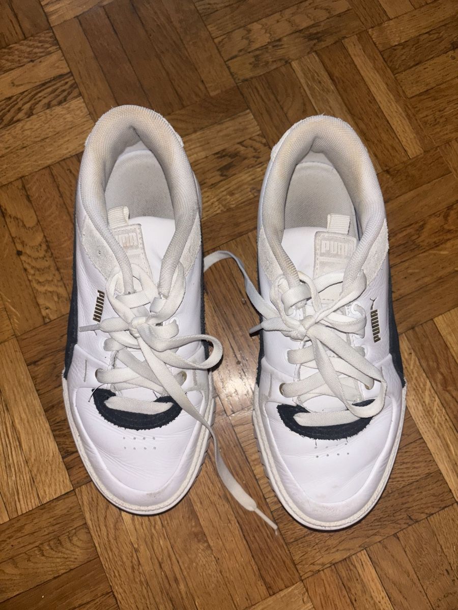 Puma Damenschuhe: Puma Cali blanches et noires – Gebraucht aus Chêne-Bougeries von sor_9rzp 1