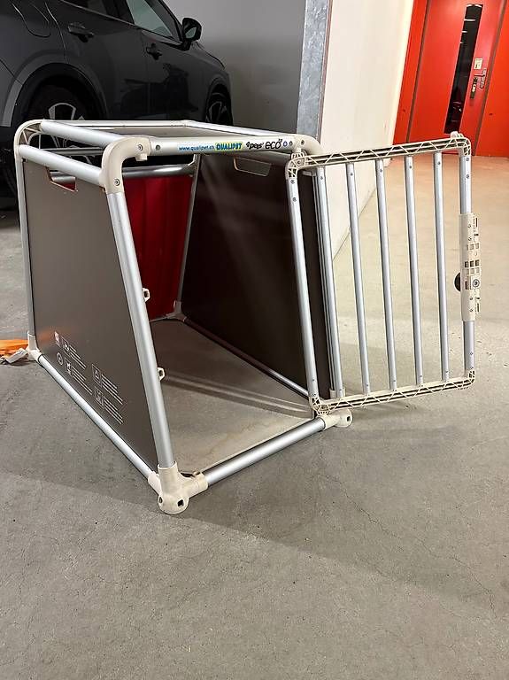 Gabbie, trasporto & Sicurezza: Hundebox 4Pets Eco Grösse M – Usato da Männedorf venduto da san_2q7c