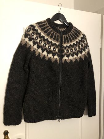 Originaler isländischer Pullover mit Reissverschluss