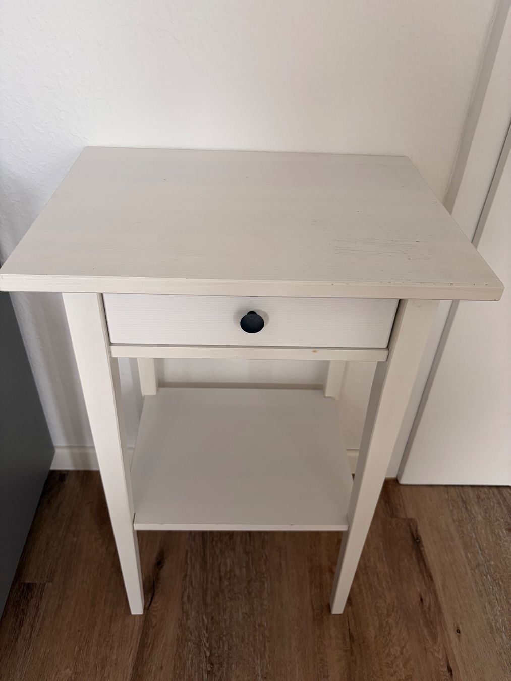 Ikea Comodini: Nachttisch IKEA Hemnes – Usato da Wettingen venduto da dori_28 1