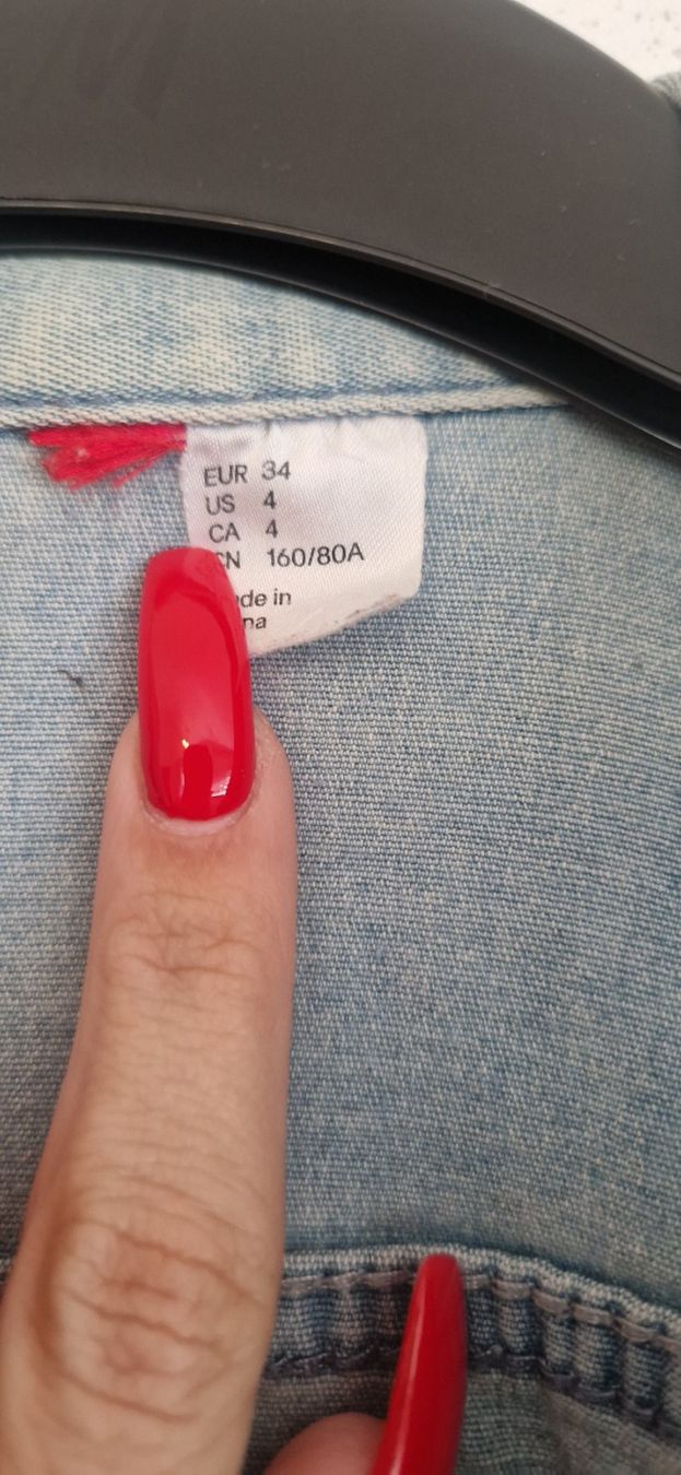 H&M Jacken: Veste en jeans courte taille 34/36 – Neu (gemäss Beschreibung) aus Versoix von aline_b 5