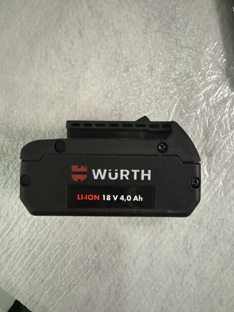 Würth Ladegeräte: Würth Ladegerät und Akku – Neu (gemäss Beschreibung) aus Igis von ZIKO007 2