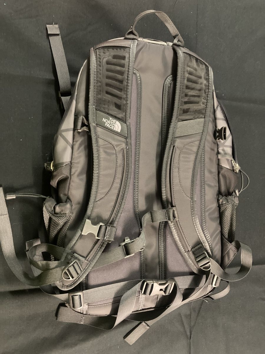 North Face Zaini: The North Face Bag grau Original – Nuovo e nell'imballaggio originale da Märstetten venduto da Shirt74 2