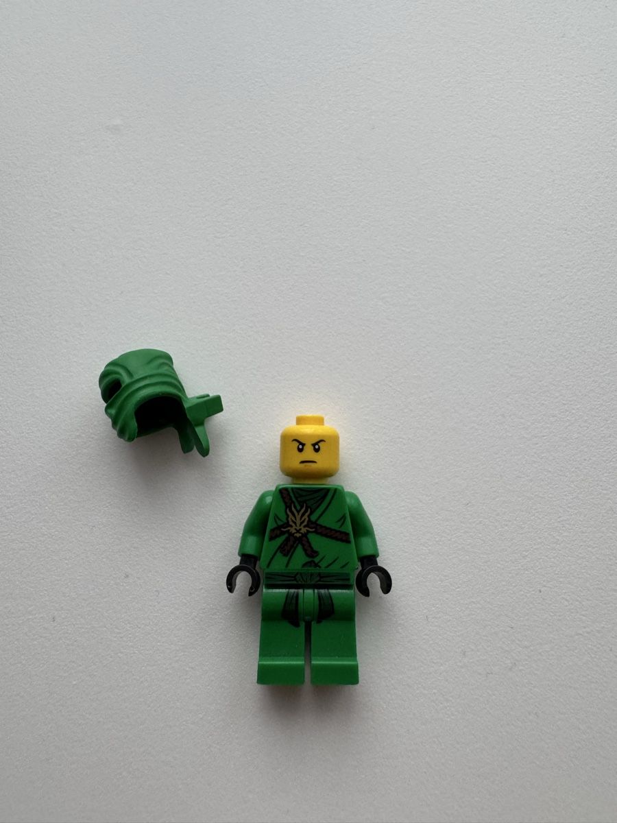 Lego Statuette: LEGO Ninjago Pilot Lloyd – Nuovo (secondo la descrizione) da Neuenhof venduto da kralj54 4