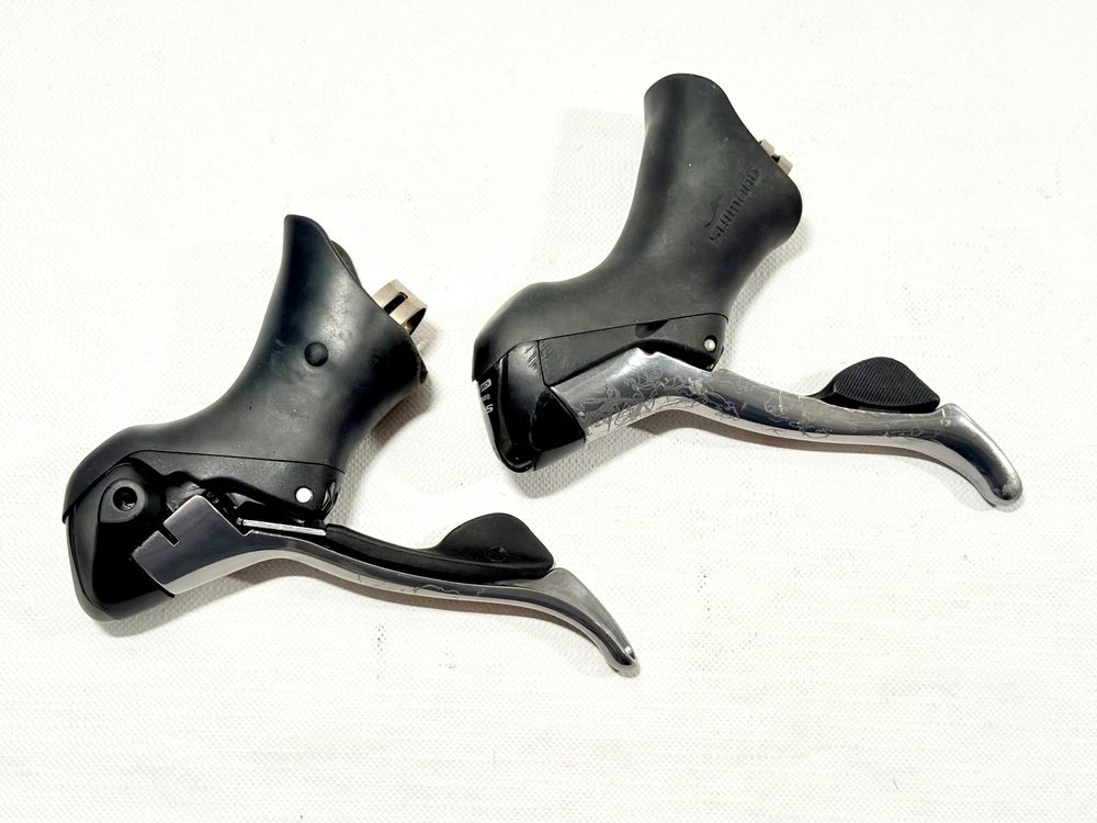 Shimano 105 5700 10-Speed ST-5600-L R.H.MAIN Lever ASSY BK - Y6TH98020