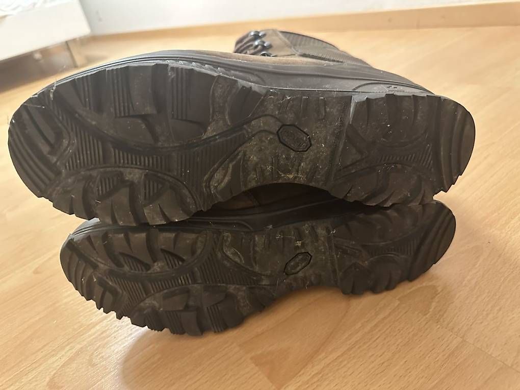Herrenschuhe: KS19 Schweizer Armee Haix Grösse 295B – Gebraucht aus Arboldswil von mat_xyx5 2
