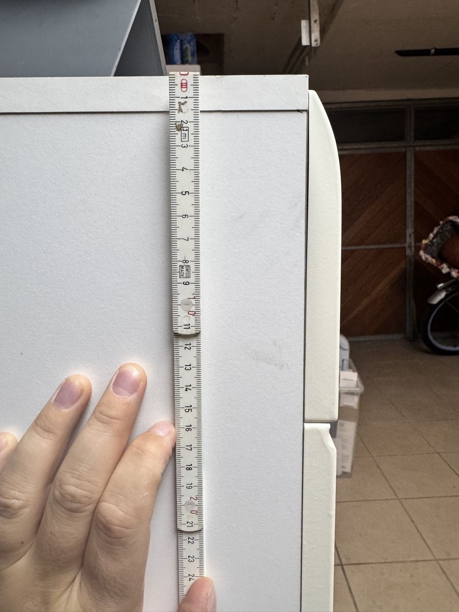 Ikea Vitrines: Weisse Vitrine – D'occasion à Altendorf par gianni2109 7