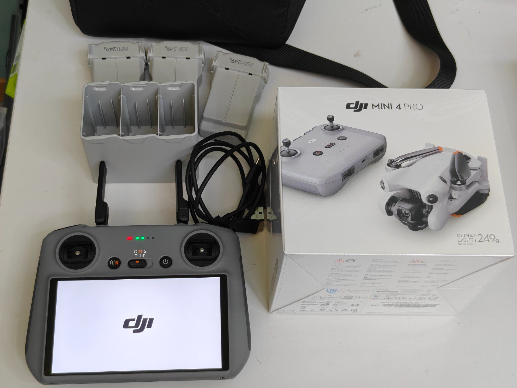 DJI RC Modellbau: Neue DJI Mini 4Pro Ab 400.Fr – Neu und originalverpackt aus Solothurn von Electronic.3 2