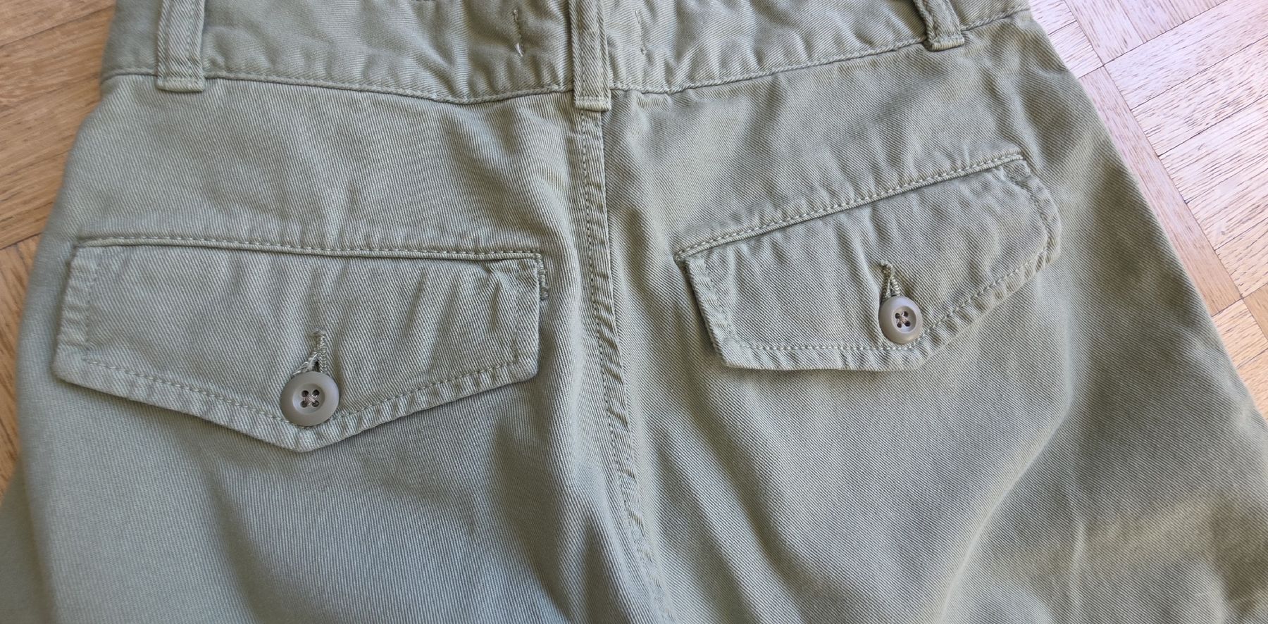 Carhartt Pantaloni: Pantalon Carhartt vert /kaki taille 26 – Usato da Yverdon-les-Bains venduto da van_dq65 5