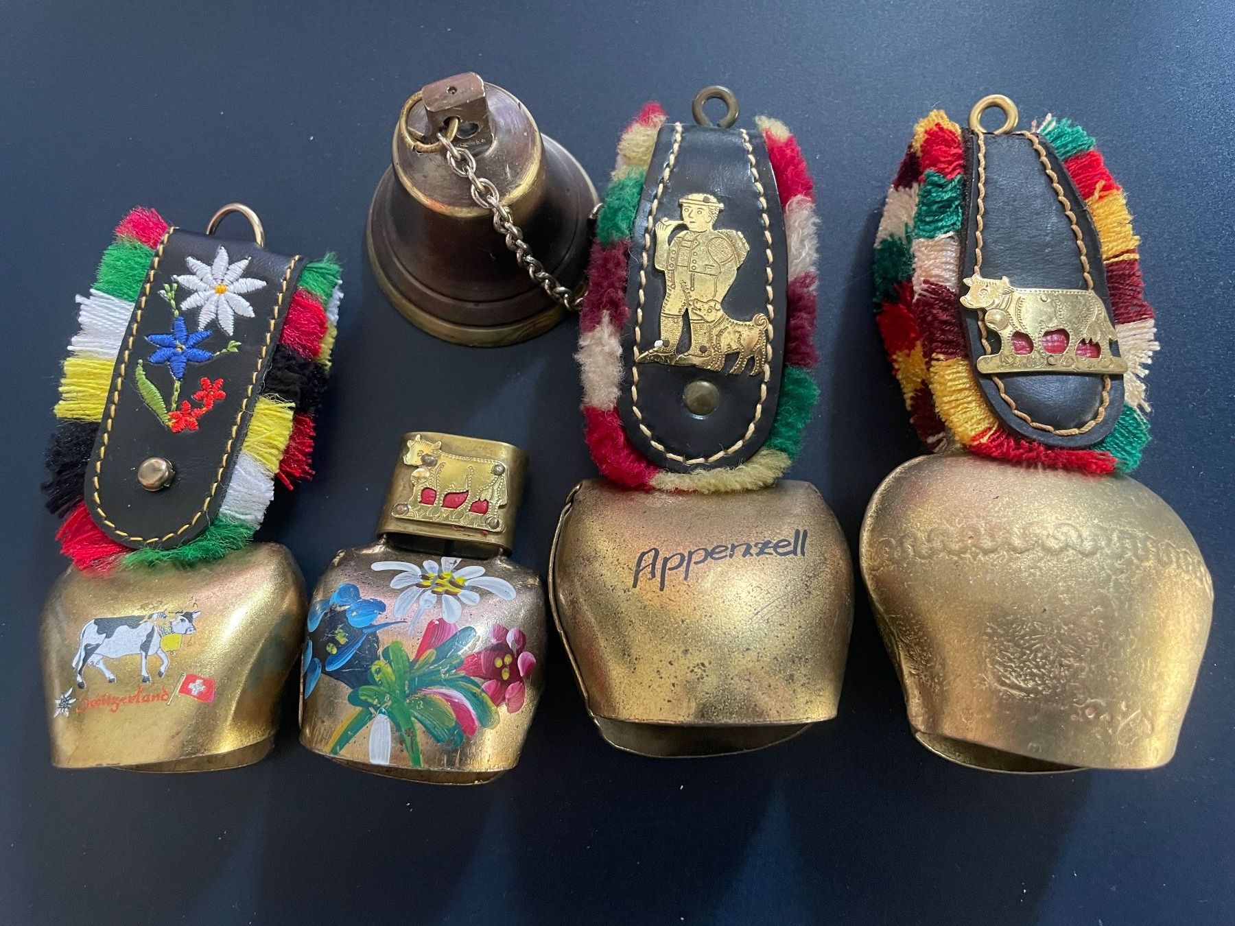 Glocken & Treicheln: Diverse Glocken/Glocken Sammlung, verschiedene Grössen! – Gebraucht aus Volketswil von rubin74