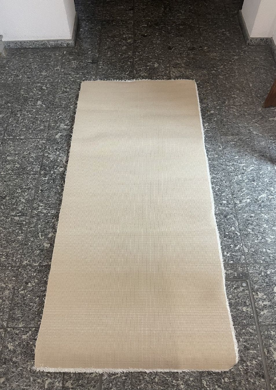 Tappeti: Teppich Beige 90cm x 200cm – Usato da Degersheim venduto da BA_Degersheim 1