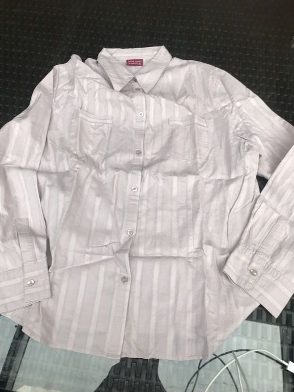 Camicette: Damen Bluse 46 – Usato da Bergdietikon venduto da antovale