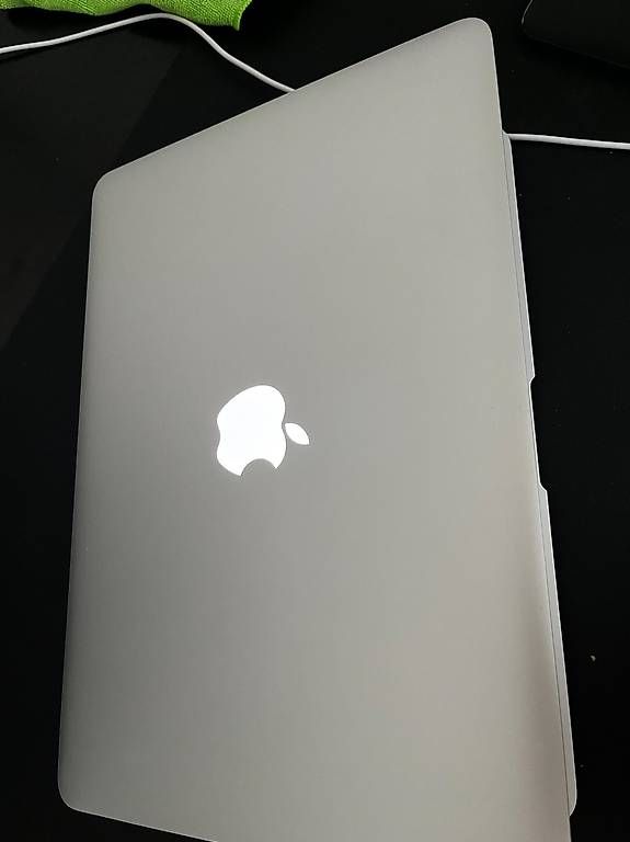 Notebook: Mac Book Air 13 Zoll, 2017 – Usato da Wallisellen venduto da jul_rdp8 1