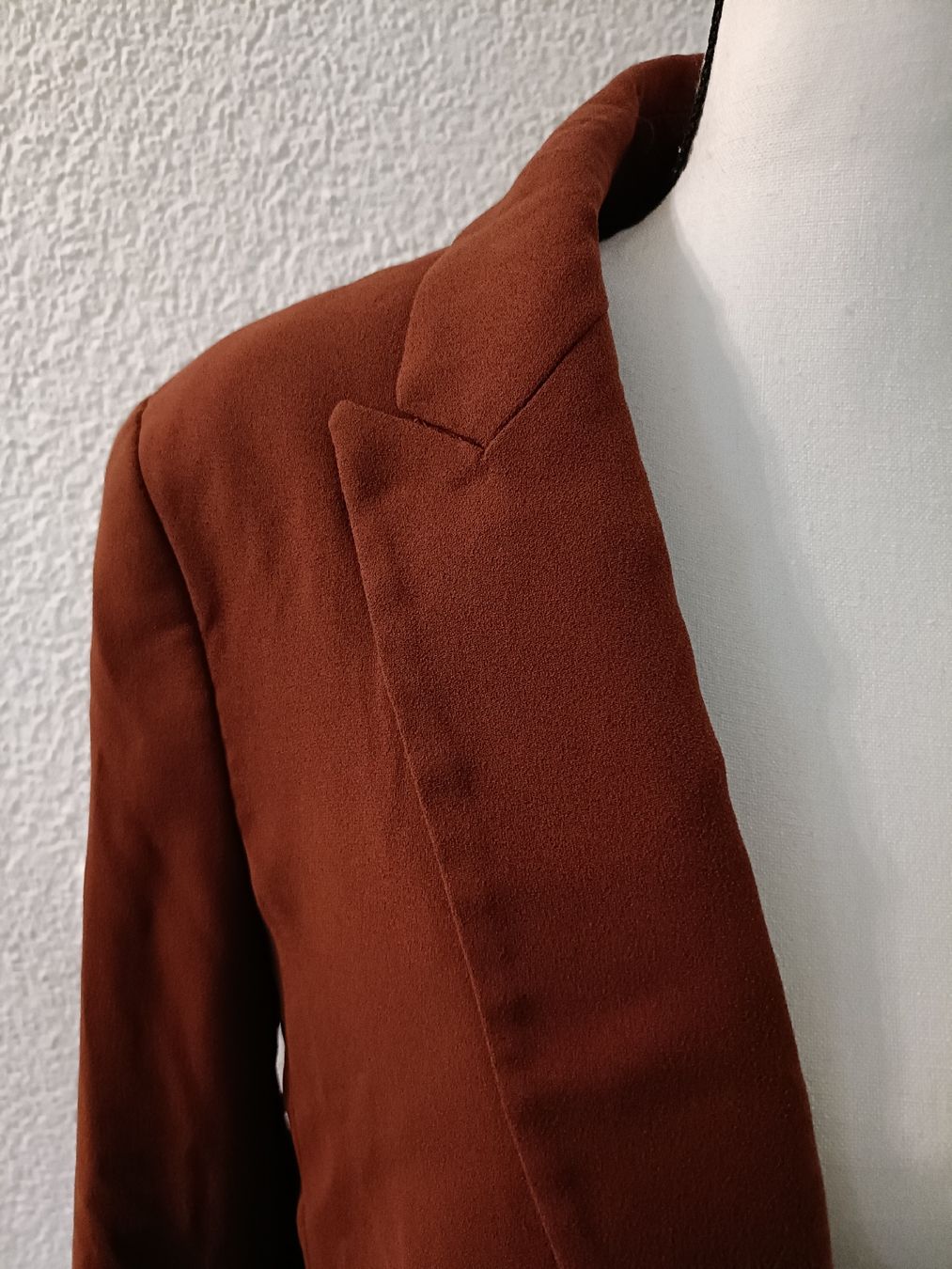 H&M Anzüge & Kostüme: Schicker H&M Blazer Gr. 38 Herbstfarbe Braun Rost Oversized – Gebraucht aus Näfels von CH.Kchlineknopf 3