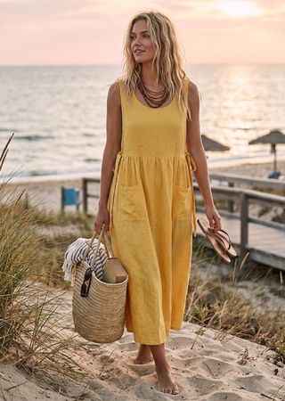 Sehr hübsches Kleid / Schürze aus 100% Cotton Gr.M