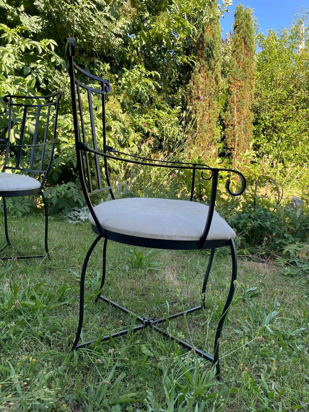 Pfister Chaises: Metall-/Eisenstühle / Gartenstühle – D'occasion à Trimstein par Spoonface 4