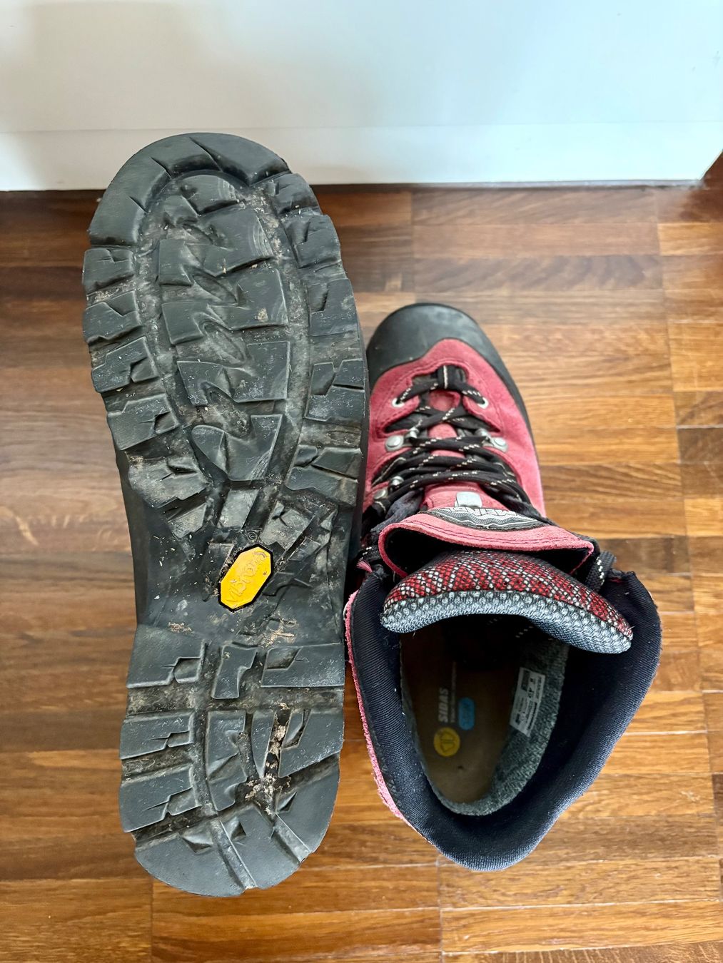 Meindl Herrenschuhe: MEINDL Wanderschuhe – Gebraucht aus Winterthur von lad_dqz8 7