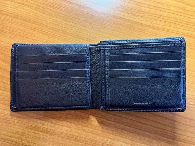 Portafogli: Neues braunes Portemonnaie – Nuovo (secondo la descrizione) da Untersiggenthal venduto da Kroth55 2