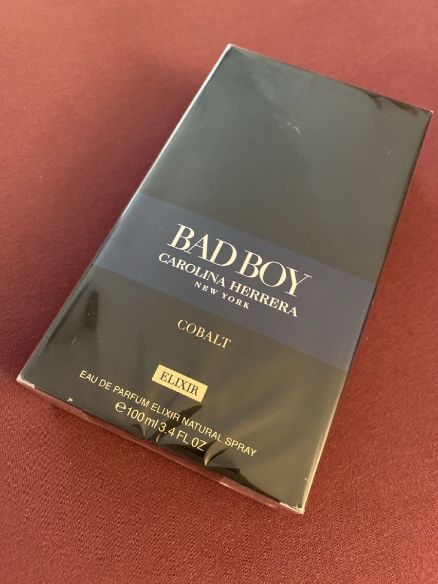 Carolina Herrera Parfums & Eau de Toilette: Carolina Herrera Bad Boy Cobalt Elixir Eau de Parfum 100ml – Neuf avec emballage d'origine à Rothrist par SvenSeven