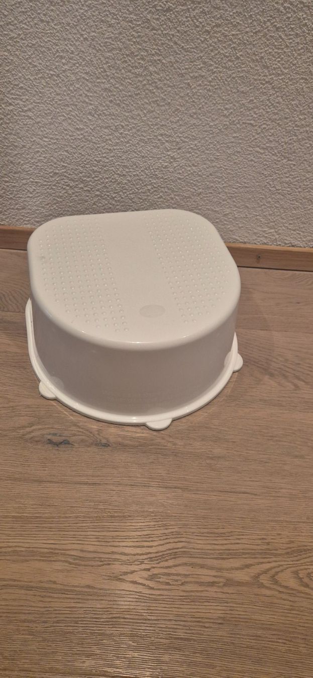 Sgabelli: Rotho Tritthocker – Usato da Steinhausen venduto da Housebabe