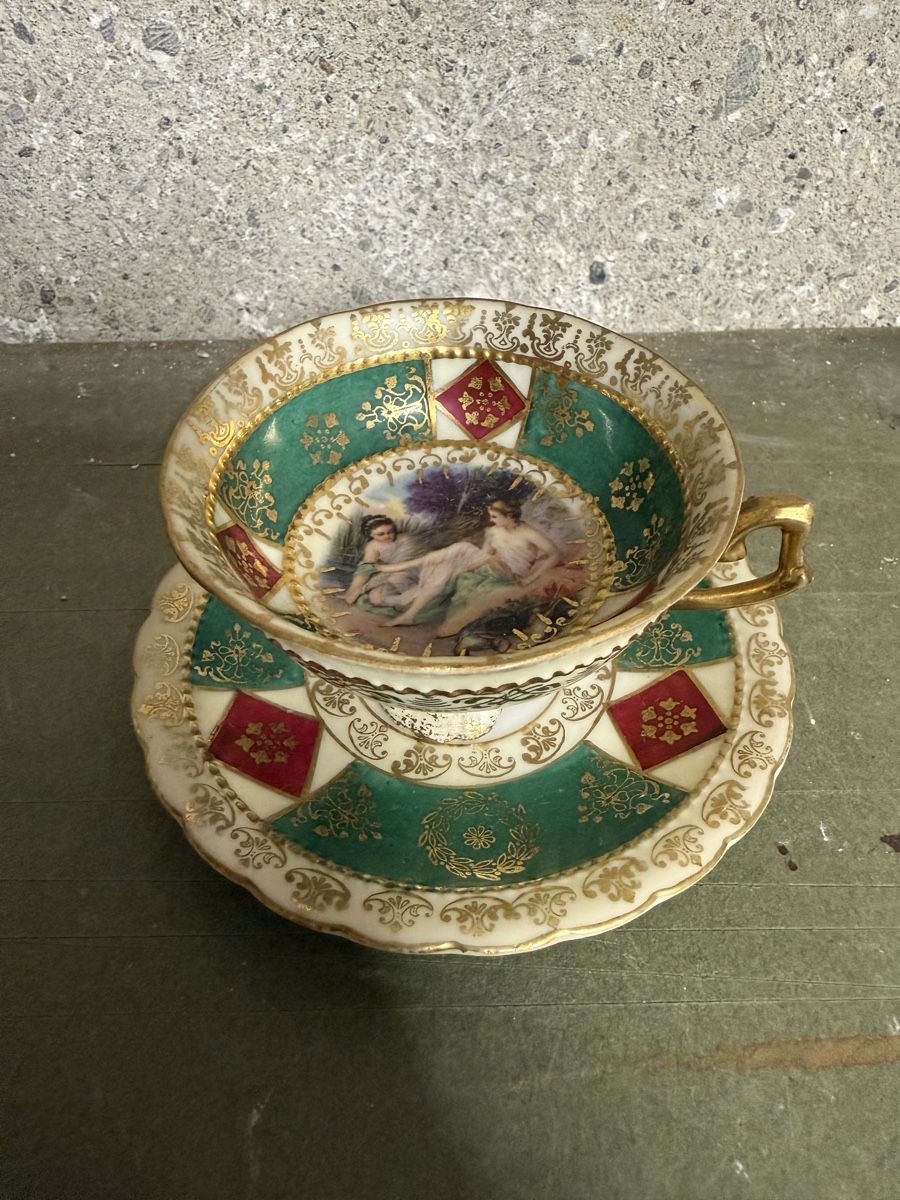 Tazze: Historische Kaffeetasse – Usato da Birmenstorf AG venduto da Pat_roll.