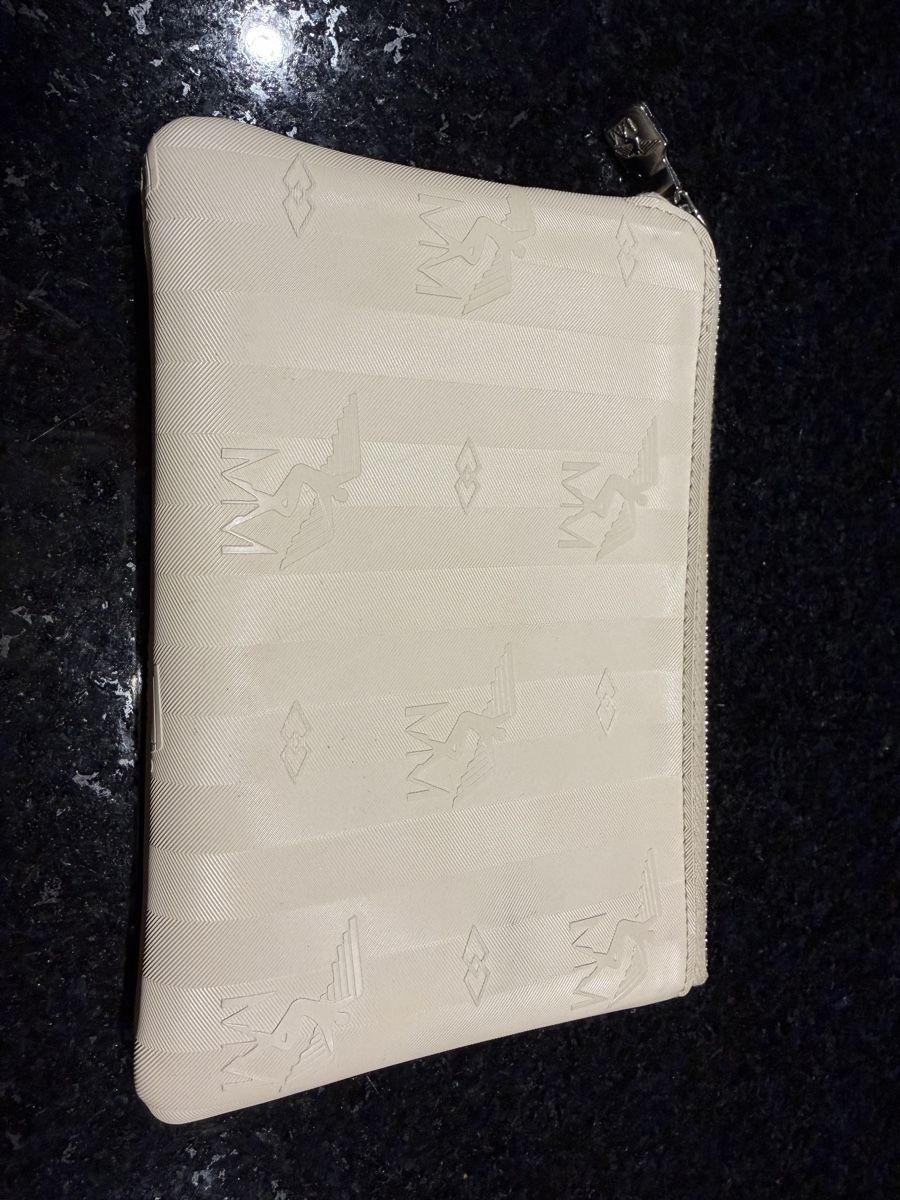 Altro in  Abbigliamento & Accessori: Pochette Maison Mollerus – Usato da Villmergen venduto da Sici13