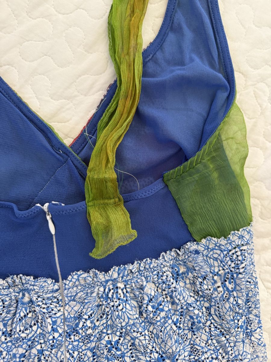 Robes: Kleid Rock Save the Queen Nähobjekt – Défectueux à Lyss par Shantishiva 4
