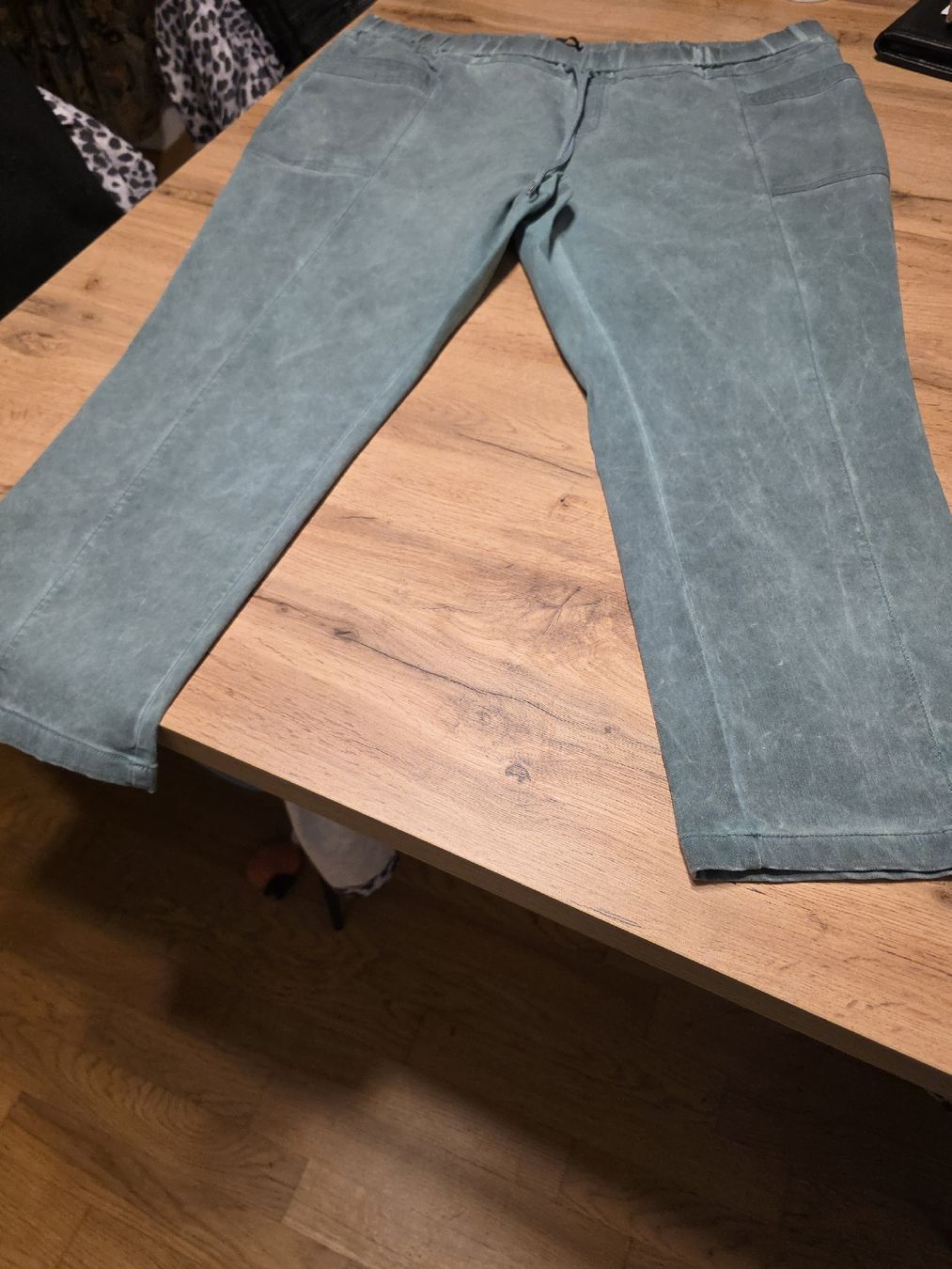 Pantaloni: Laura Torelli XL – Usato da Niederuzwil venduto da Wolfsburgermaedchen 1