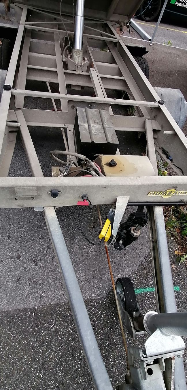 Humbaur Rimorchi: Humbaur 3 Seitenkipper 3.0 to. – Usato da Glarus venduto da Blechbeisser 6