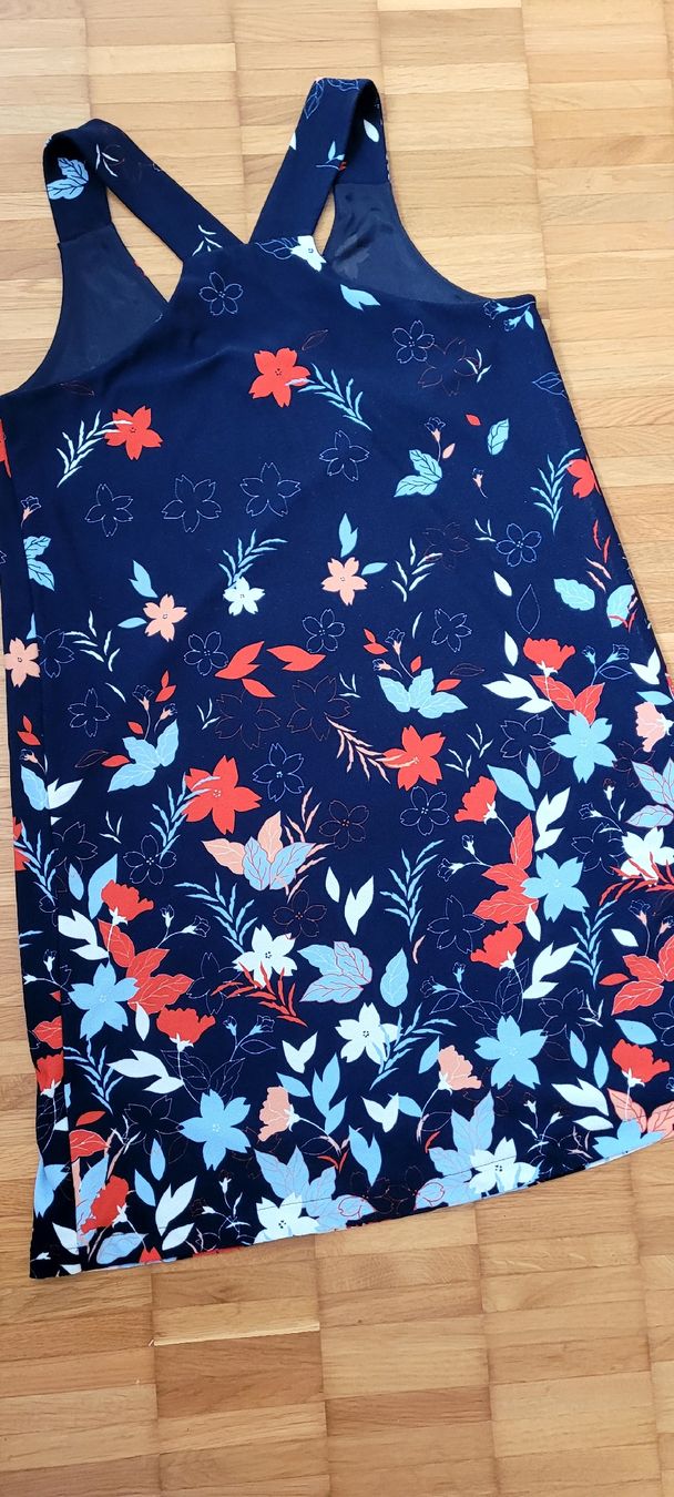 Mango Vestiti: Sommerliches Kleid von Mango mit Blumenmuster, Gr S – Nuovo (secondo la descrizione) da Emmenbrücke venduto da gatasalvache 8