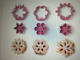 Spitzbuben-Ausstecher Schneestern 10 cm. 3 er Set