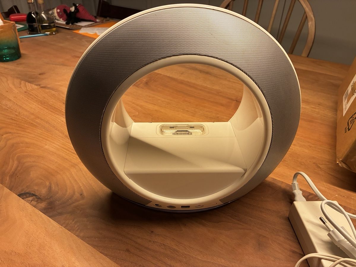 JBL Haut-parleurs: JBL Radial  bluethtool Speaker – D'occasion à Wangen sz par ms1_k9x8 6