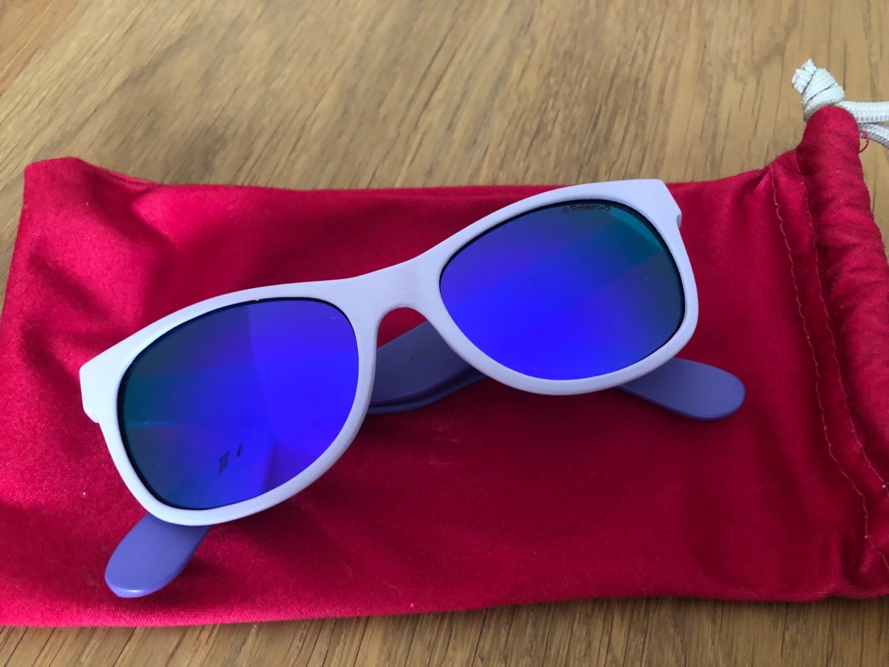 Polaroid Occhiali & Lenti: Coole Kindersonnenbrille lila Polaroid – Usato da Grindel venduto da mstalz