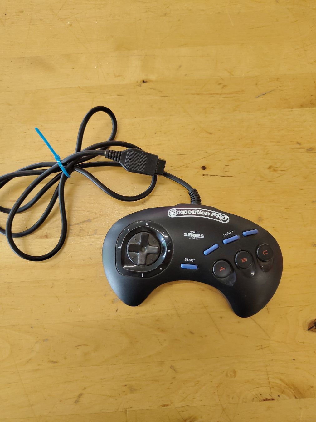 Controller: Gamepad Competition Pro Series III – Usato da Pratteln venduto da Cartonsducoeur_bl